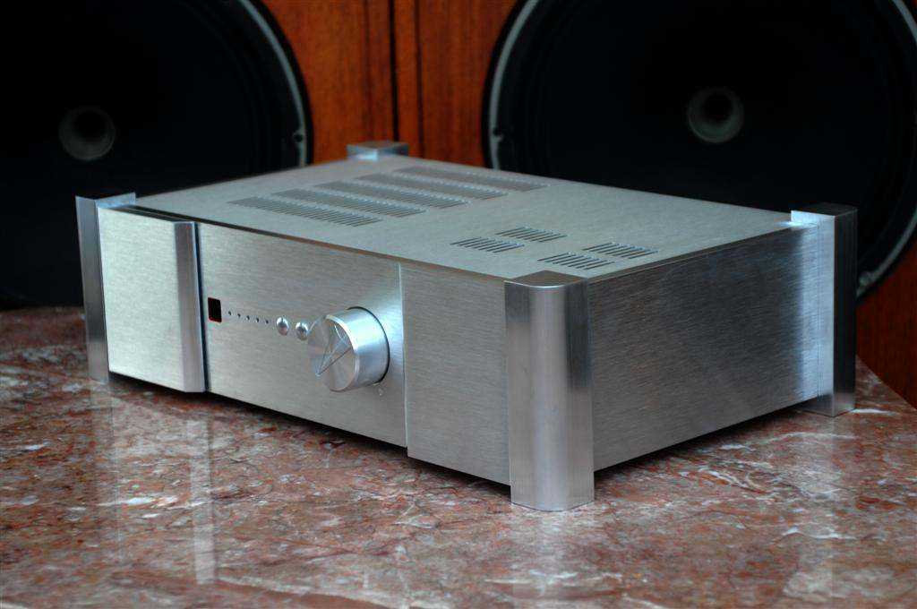 Kućište za tube preamp SA - Šolaja Audio - Šolaja Dragan - feb.2010