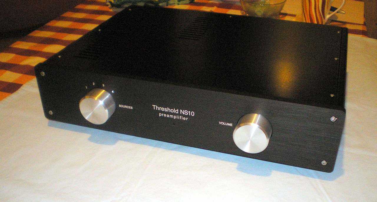 Kućište za preamp THRESHOLD NS10 - okt.2011 - za Bokija