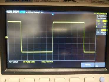 Četvrtka ma 50kHz i 1Vpp ulaz  sl75.jpg